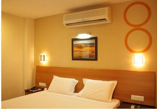 Malles Manotaa Chennai Ruang foto